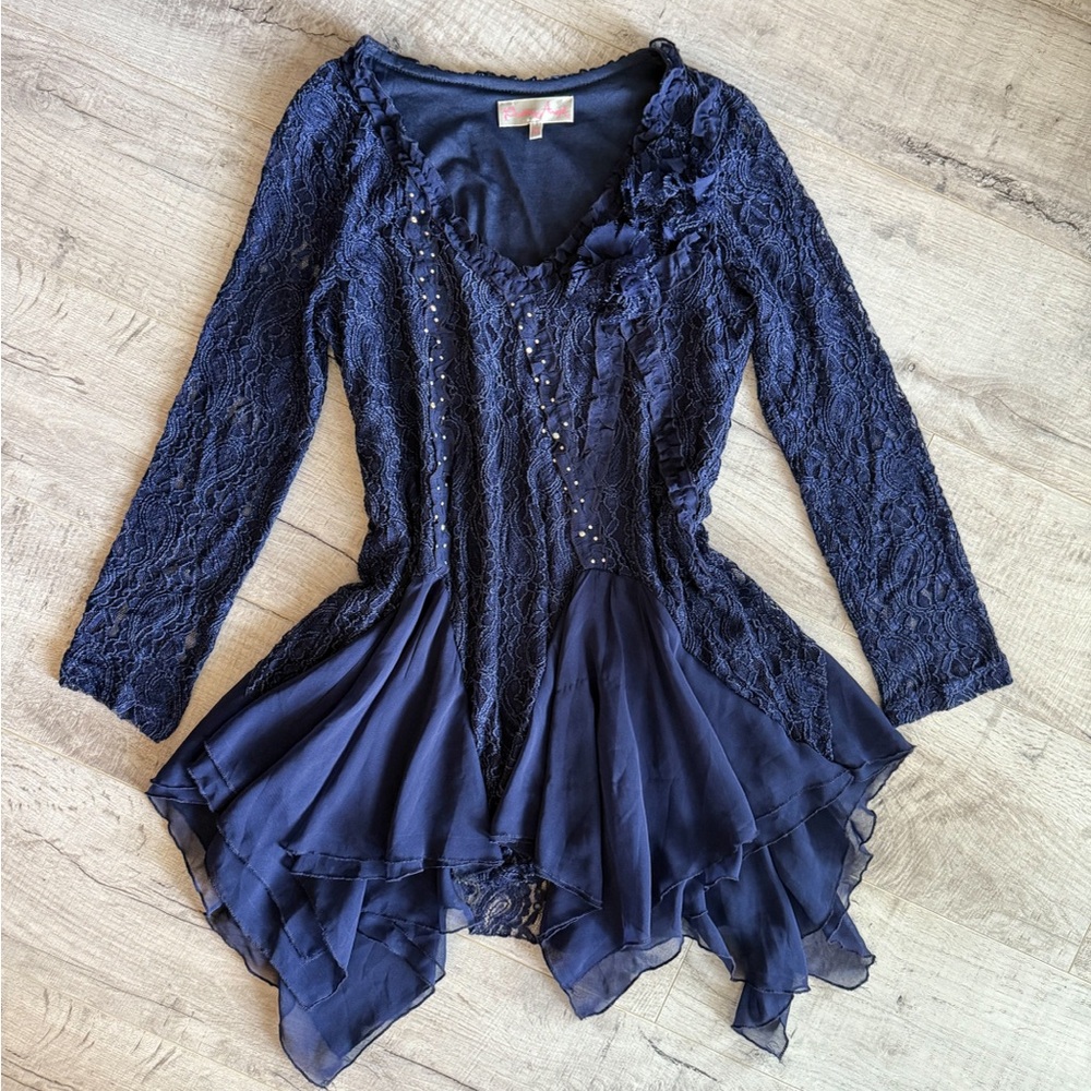 Vintage Y2K lace mini dress with flower & sequin details.